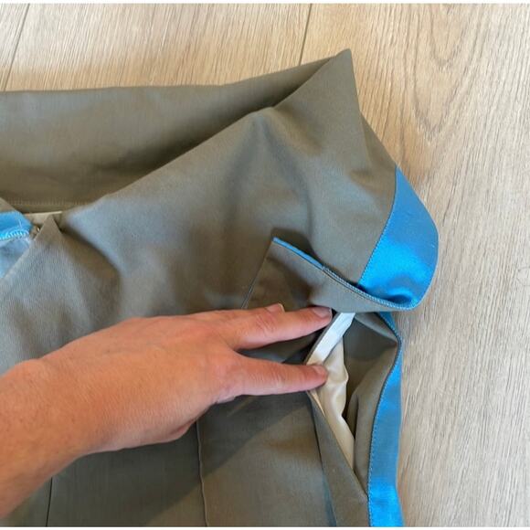 Diane Von Furstenberg Ribbon-Stripe Wide-Leg Fold-Over Pants - Picture 15 of 16